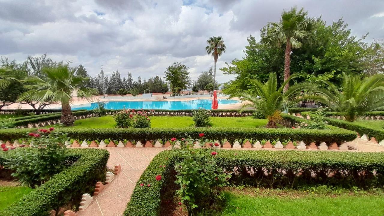 Hotel Relais Saiss เซโฟร ภายนอก รูปภาพ