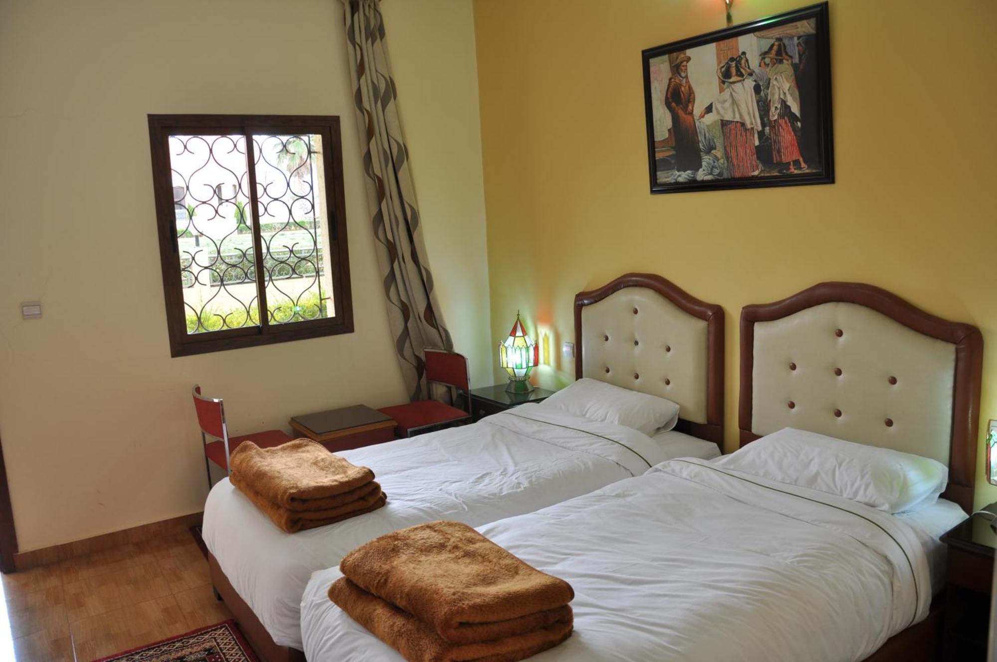 Hotel Relais Saiss เซโฟร ภายนอก รูปภาพ