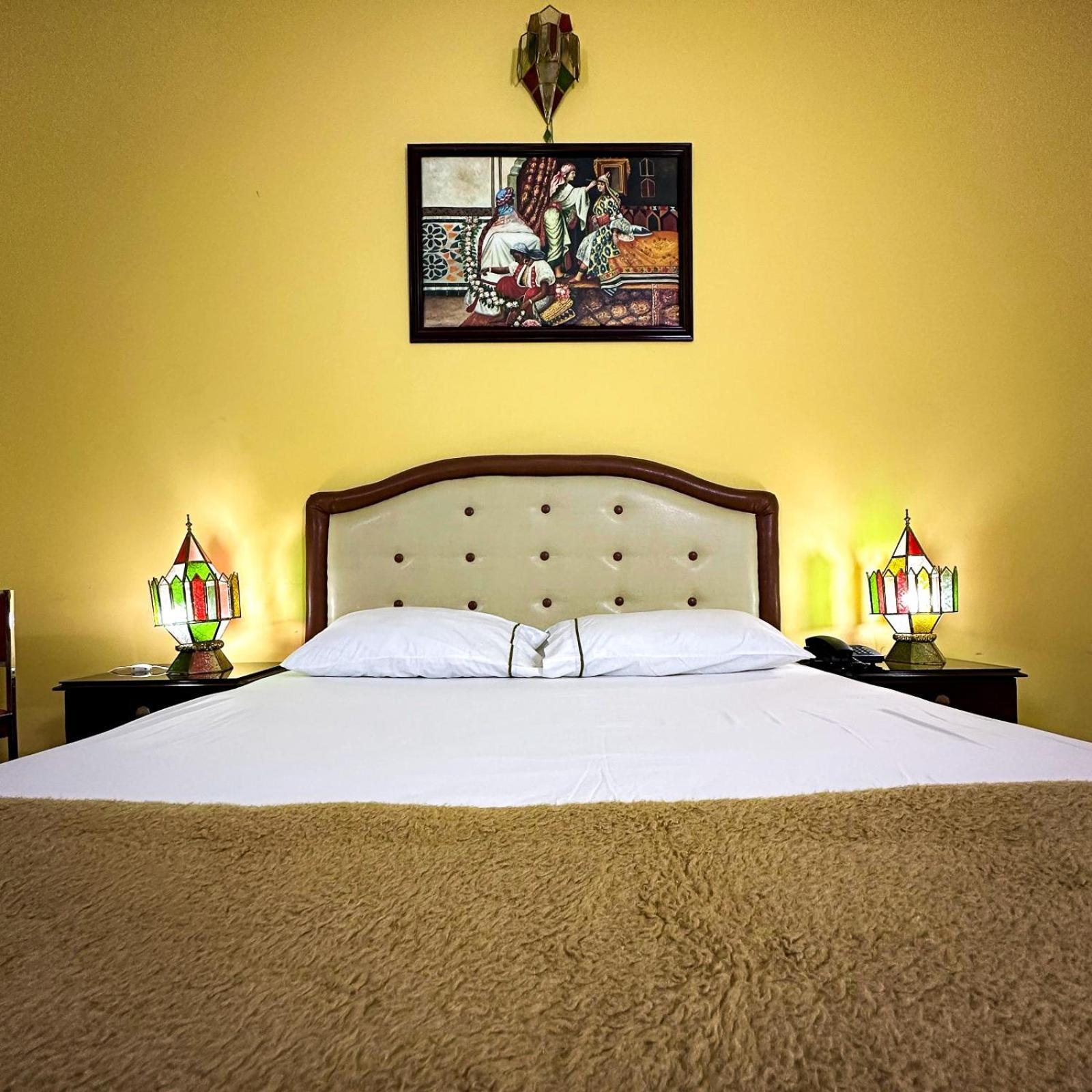 Hotel Relais Saiss เซโฟร ภายนอก รูปภาพ